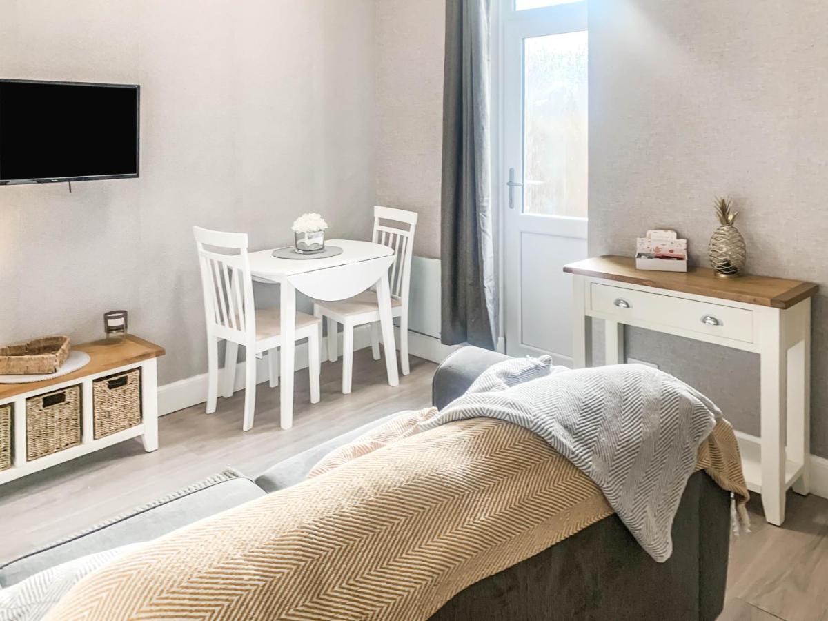 The Rosebery Retreat By The Castle 1-Bed Apartment Inverness Extérieur photo