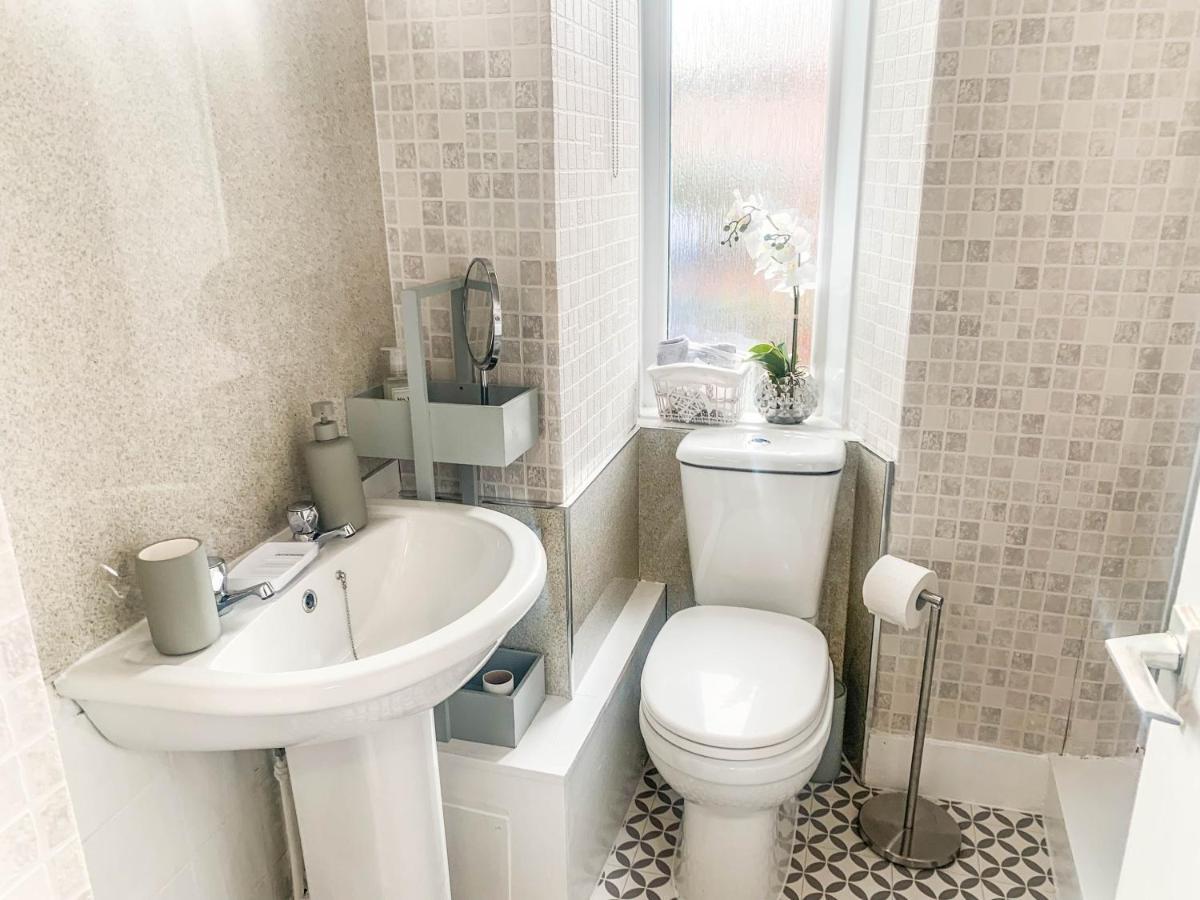 The Rosebery Retreat By The Castle 1-Bed Apartment Inverness Extérieur photo