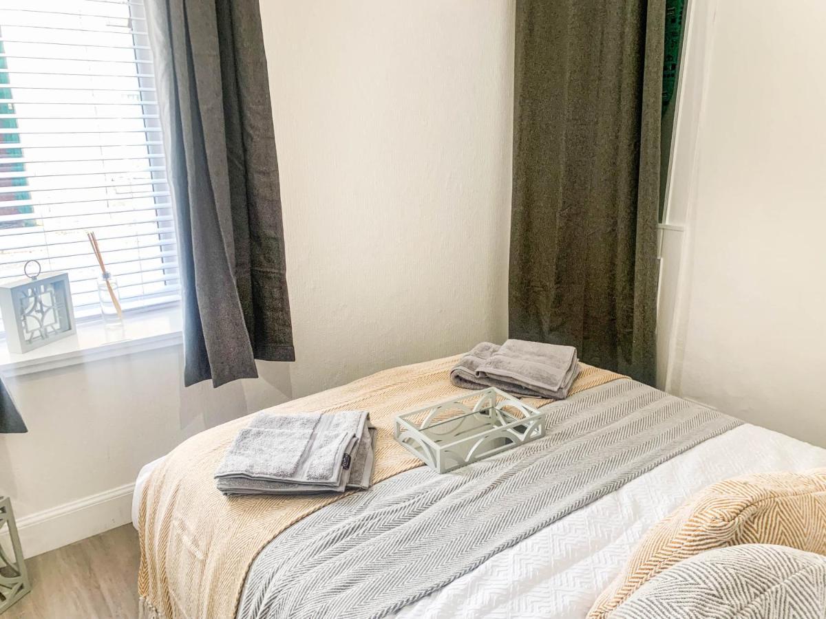 The Rosebery Retreat By The Castle 1-Bed Apartment Inverness Extérieur photo