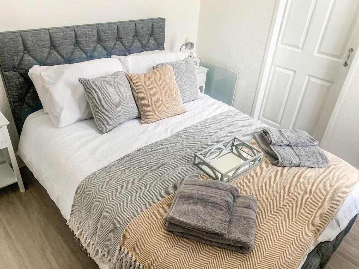 The Rosebery Retreat By The Castle 1-Bed Apartment Inverness Extérieur photo